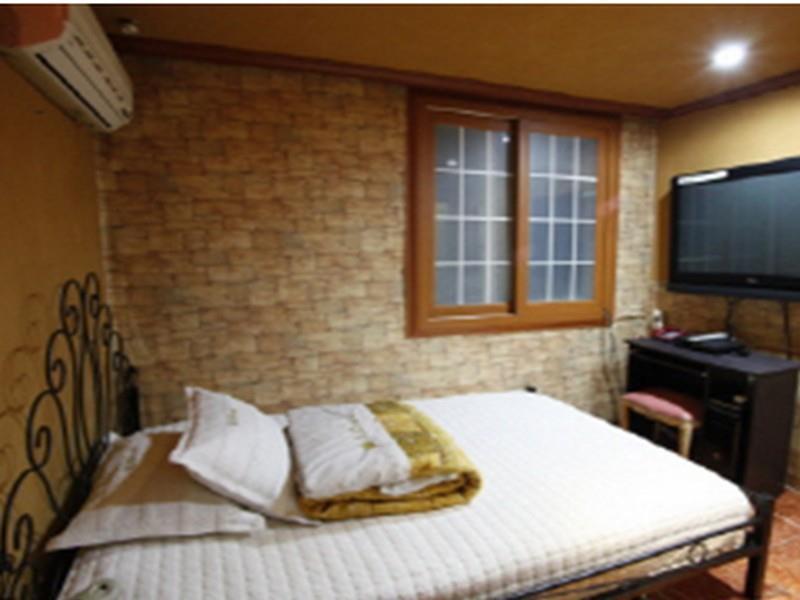 Hotel Queen Busan Exterior photo